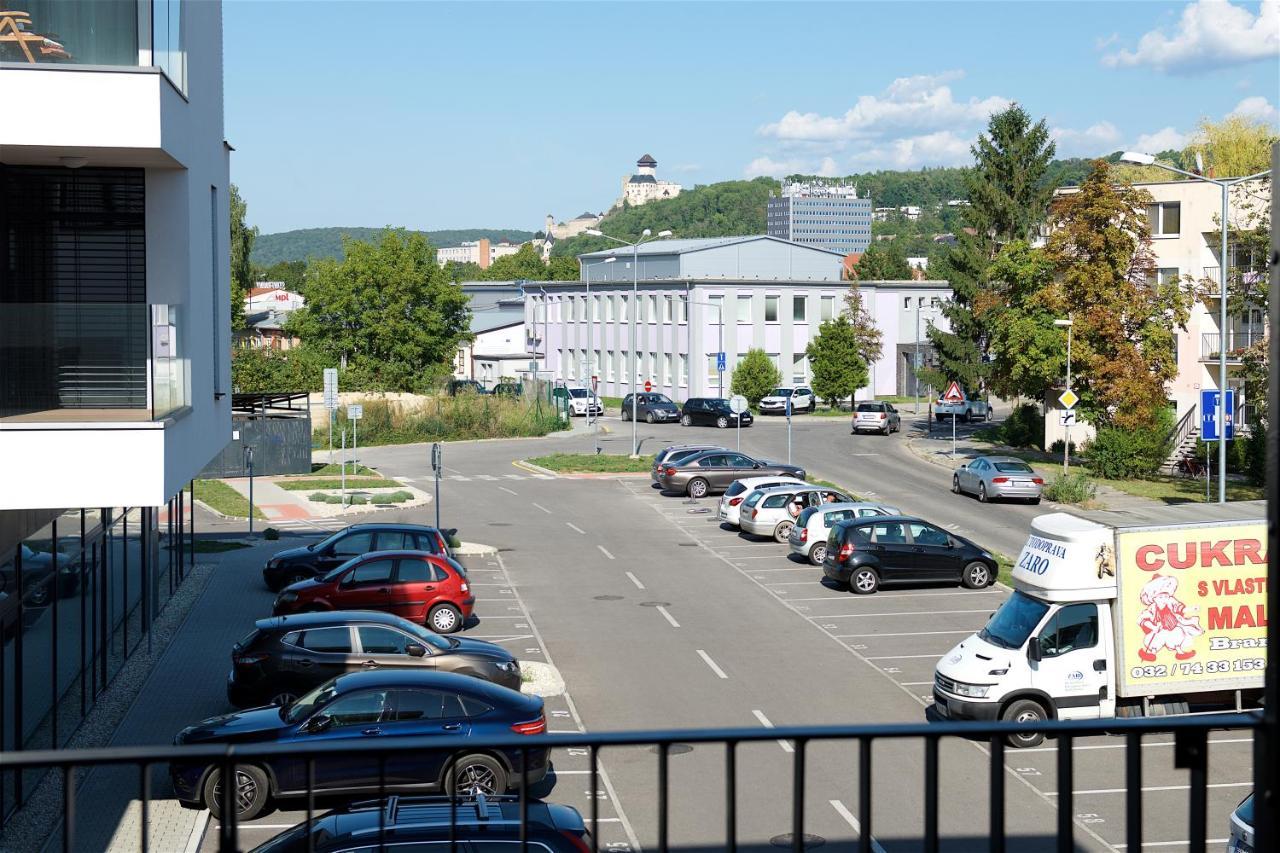 Apartman Greenbay Golf Trenčín Exteriör bild