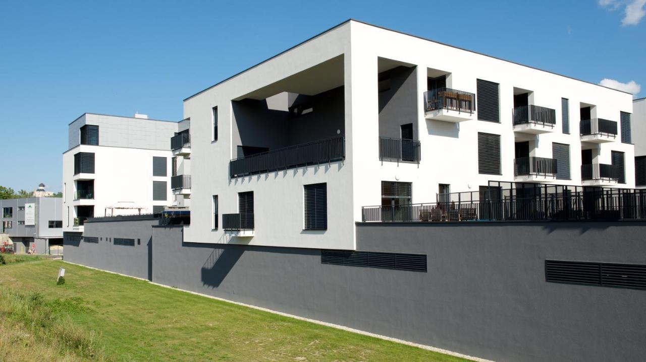 Apartman Greenbay Golf Trenčín Exteriör bild